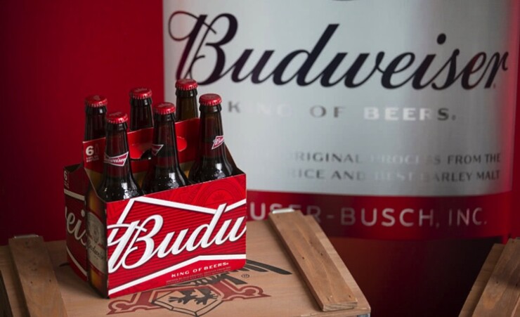 Budweiser конвертує перегляди реклами на сонячну енергію